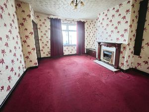 Lounge- click for photo gallery
